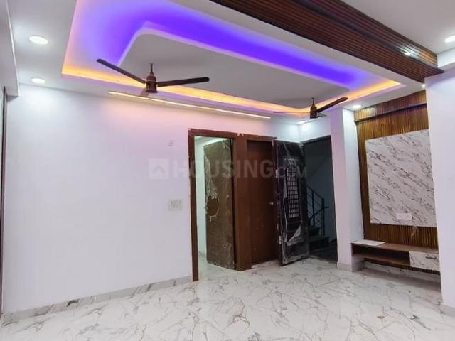 3 BHK Apartment in Sector 74 for resale Noida. The reference number is 21081807