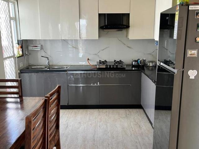 3 BHK Apartment in Sector 75 for rent Noida. The reference number is 19285438
