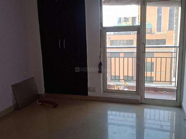3 BHK Apartment in Sector 75 for rent Noida. The reference number is 19914586