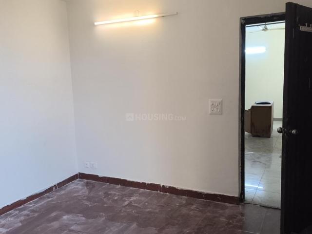 3 BHK Apartment in Sector 75 for rent Noida. The reference number is 20017612