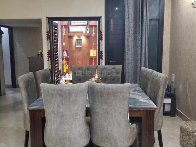 3 BHK Apartment in Sector 75 for rent Noida. The reference number is 20356838