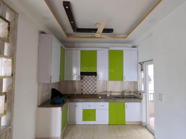3 BHK Apartment in Sector 75 for rent Noida. The reference number is 20398782