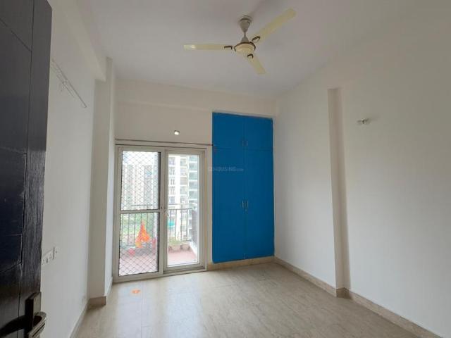 3 BHK Apartment in Sector 75 for rent Noida. The reference number is 20666475