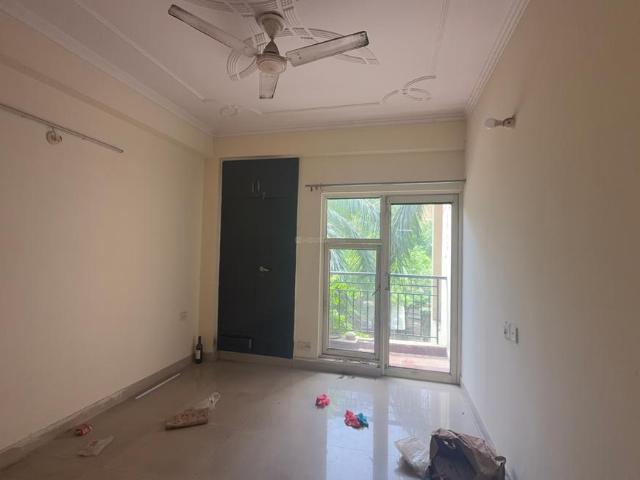 3 BHK Apartment in Sector 75 for rent Noida. The reference number is 20831886
