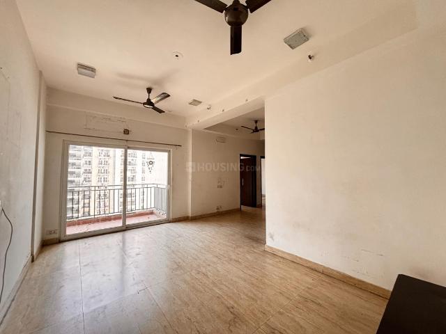 3 BHK Apartment in Sector 75 for rent Noida. The reference number is 21242223
