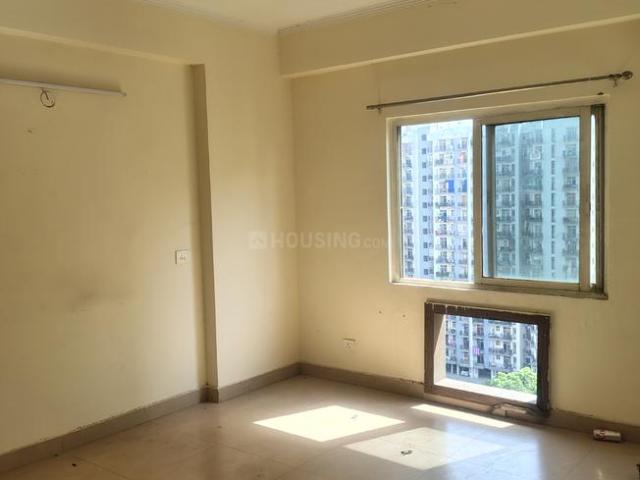 3 BHK Apartment in Sector 75 for rent Noida. The reference number is 21371547