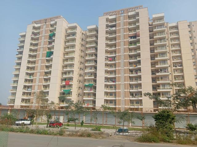 3 BHK Apartment in Sector 75 for rent Faridabad. The reference number is 21142022