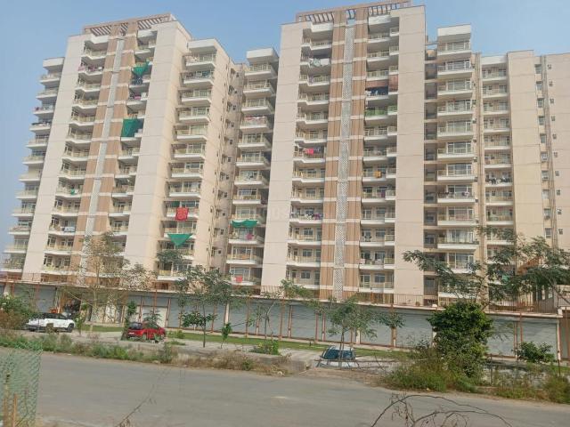 3 BHK Apartment in Sector 75 for rent Faridabad. The reference number is 21237305