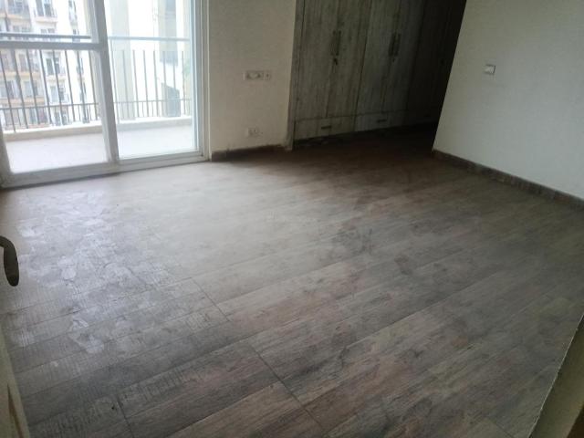 3 BHK Apartment in Sector 75 for resale Noida. The reference number is 19949548