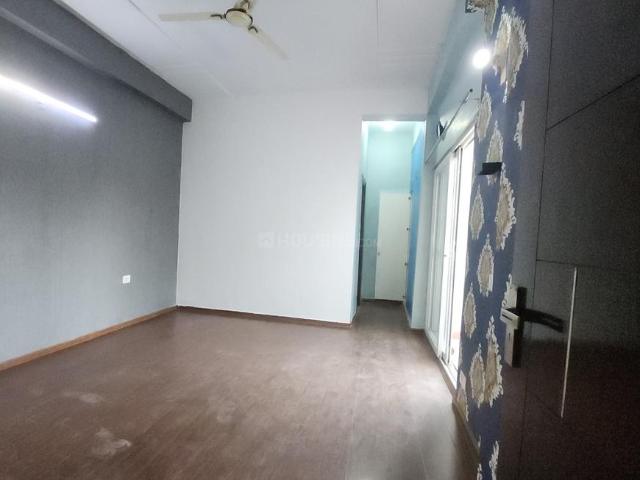 3 BHK Apartment in Sector 75 for resale Noida. The reference number is 20501740