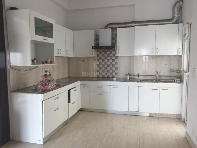 3 BHK Apartment in Sector 75 for resale Noida. The reference number is 20580852