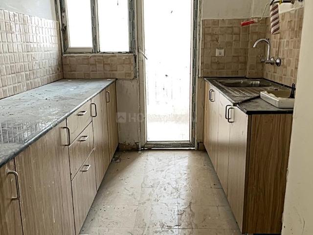3 BHK Apartment in Sector 76 for rent Noida. The reference number is 17297236