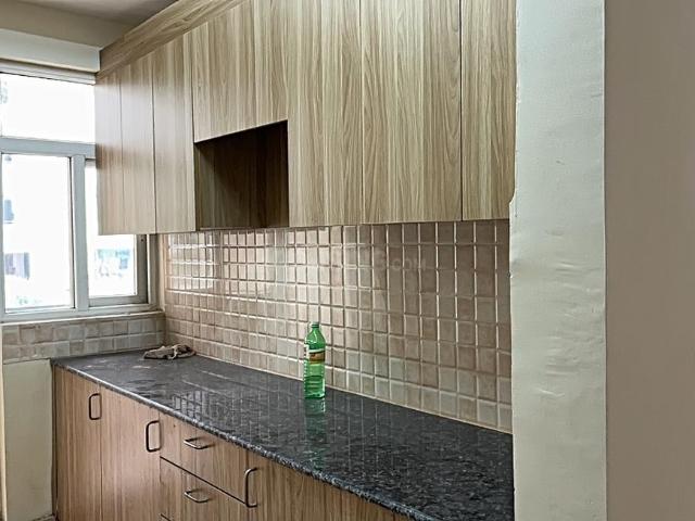 3 BHK Apartment in Sector 76 for rent Noida. The reference number is 17617845