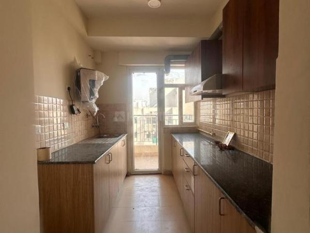 3 BHK Apartment in Sector 76 for rent Noida. The reference number is 20337723