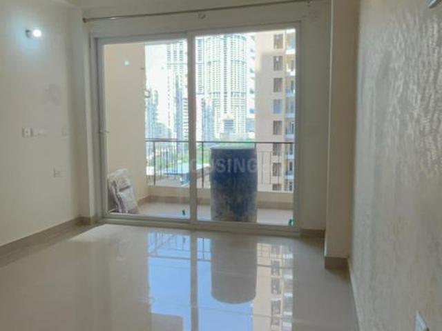 3 BHK Apartment in Sector 76 for rent Noida. The reference number is 20746164