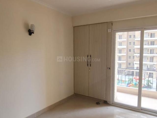3 BHK Apartment in Sector 76 for rent Noida. The reference number is 20765197