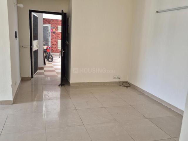 3 BHK Apartment in Sector 76 for rent Noida. The reference number is 20843601