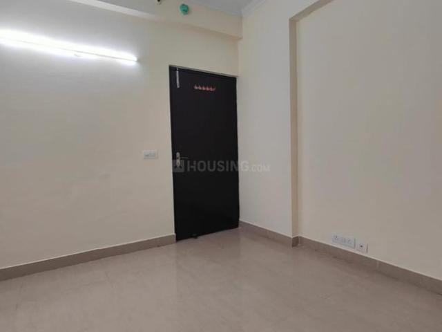3 BHK Apartment in Sector 76 for rent Noida. The reference number is 20915006