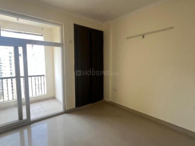 3 BHK Apartment in Sector 76 for rent Noida. The reference number is 21352703