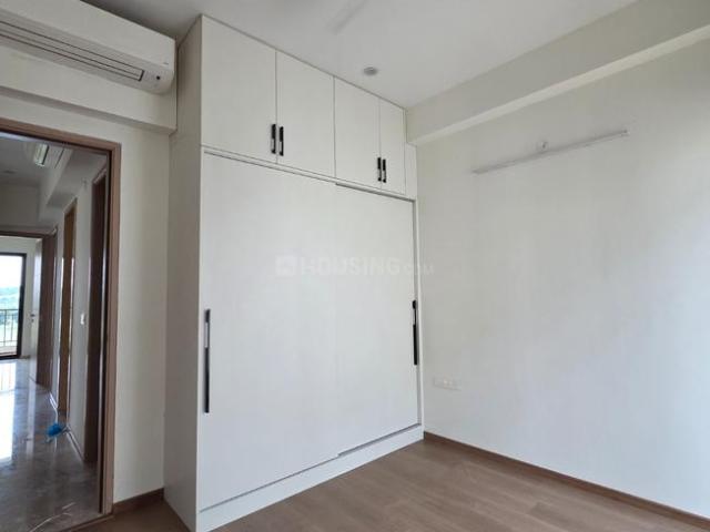 3 BHK Apartment in Sector 76 for rent Gurgaon. The reference number is 21185317