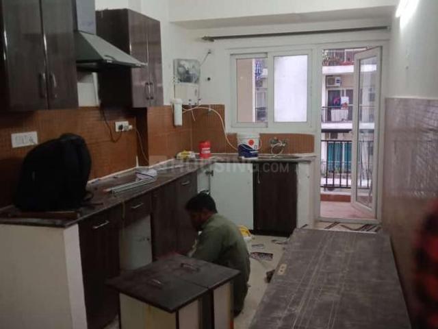 3 BHK Apartment in Sector 76 for resale Noida. The reference number is 17030818