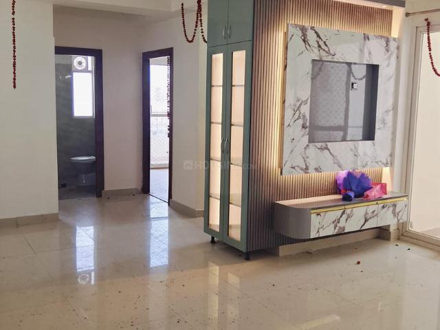 3 BHK Apartment in Sector 76 for resale Noida. The reference number is 20731787