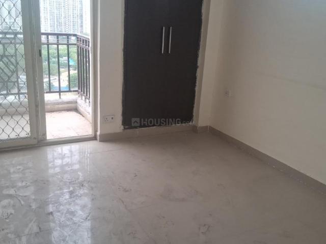 3 BHK Apartment in Sector 76 for resale Noida. The reference number is 20346387