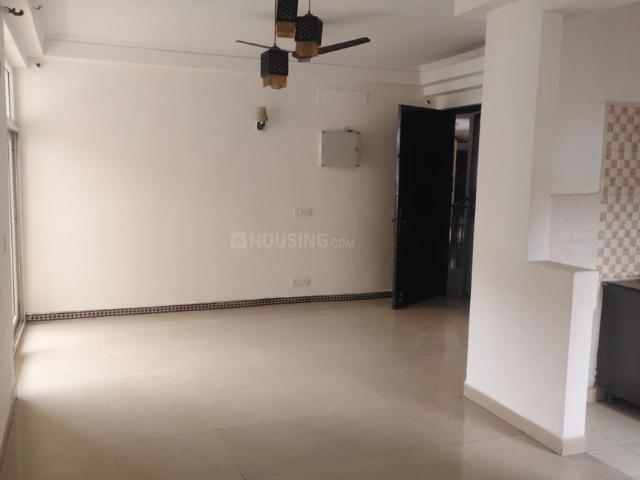 3 BHK Apartment in Sector 76 for resale Noida. The reference number is 21190922