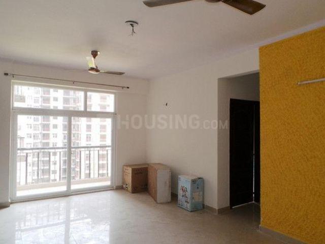 3 BHK Apartment in Sector 76 for resale Noida. The reference number is 21296656