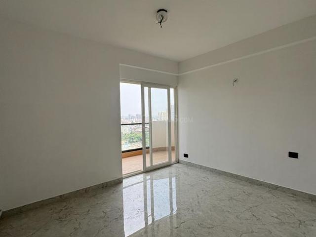 3 BHK Apartment in Sector 77 for rent Noida. The reference number is 20975563