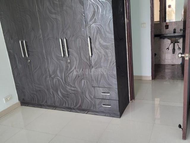 3 BHK Apartment in Sector 77 for rent Noida. The reference number is 21096767