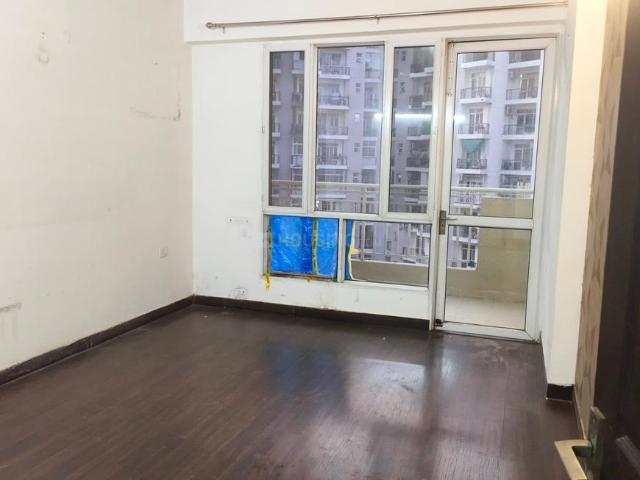 3 BHK Apartment in Sector 77 for rent Noida. The reference number is 21101170