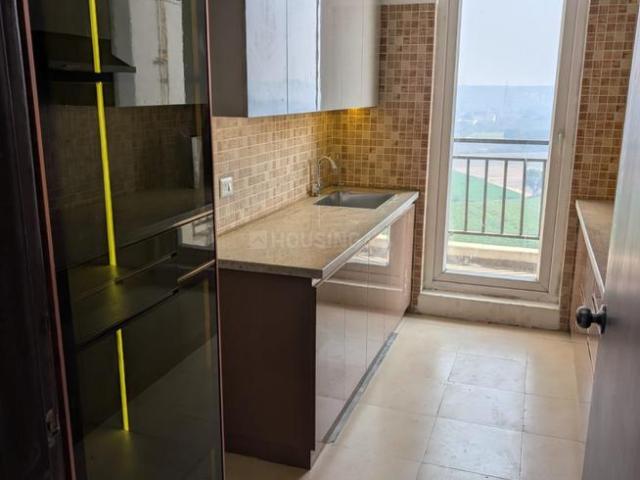3 BHK Apartment in Sector 77 for rent Gurgaon. The reference number is 20153874