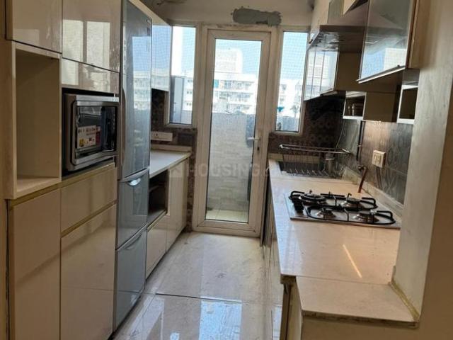 3 BHK Apartment in Sector 78 for rent Noida. The reference number is 20180865