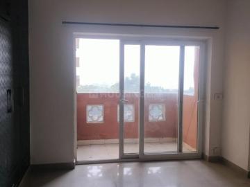 3 BHK Apartment in Sector 78 for rent Noida. The reference number is 20303584