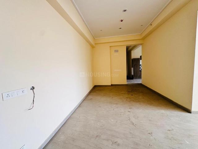 3 BHK Apartment in Sector 78 for rent Noida. The reference number is 21088064
