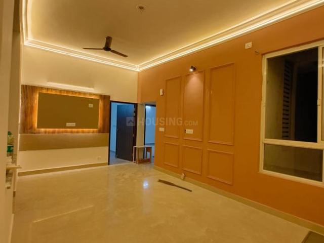 3 BHK Apartment in Sector 78 for rent Noida. The reference number is 21135901