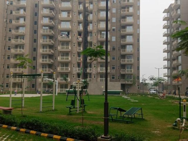 3 BHK Apartment in Sector 78 for resale Faridabad. The reference number is 21126421