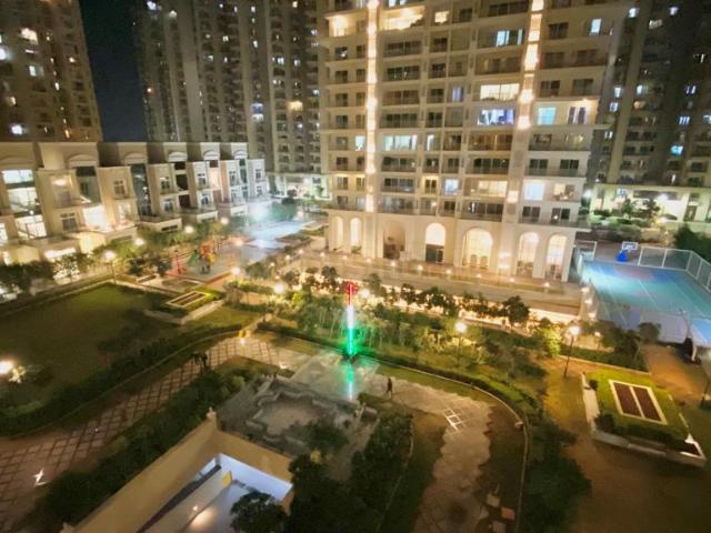 3 BHK Apartment in Sector 78 for resale Noida. The reference number is 11021150