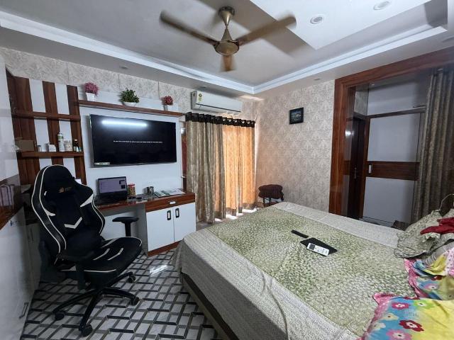 3 BHK Apartment in Sector 79 for rent Noida. The reference number is 20551083