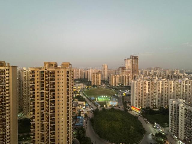 3 BHK Apartment in Sector 79 for rent Noida. The reference number is 20971975