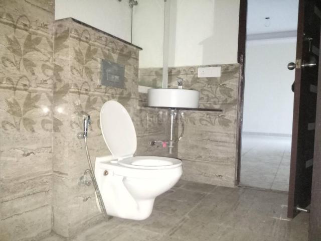 3 BHK Apartment in Sector 79 for resale Noida. The reference number is 20996153