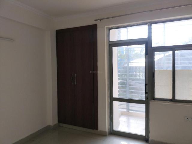 3 BHK Apartment in Sector 70 for rent Noida. The reference number is 20062197