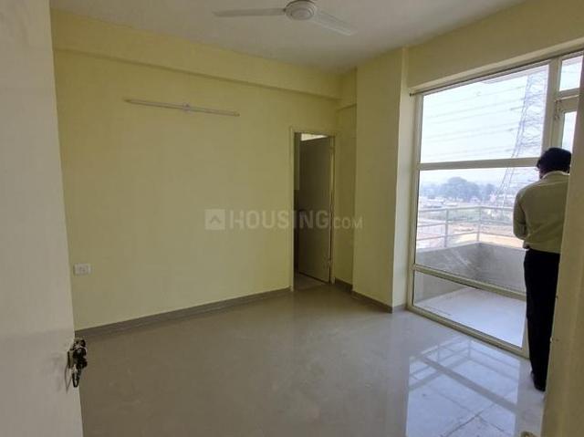 3 BHK Apartment in Sector 70 for rent Gurgaon. The reference number is 19641769