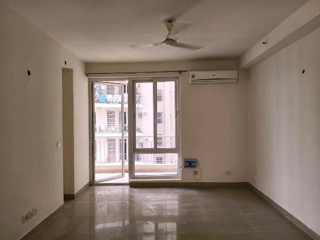 3 BHK Apartment in Sector 70 for rent Gurgaon. The reference number is 20702003