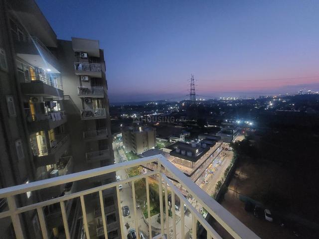 3 BHK Apartment in Sector 70 for rent Gurgaon. The reference number is 20705300