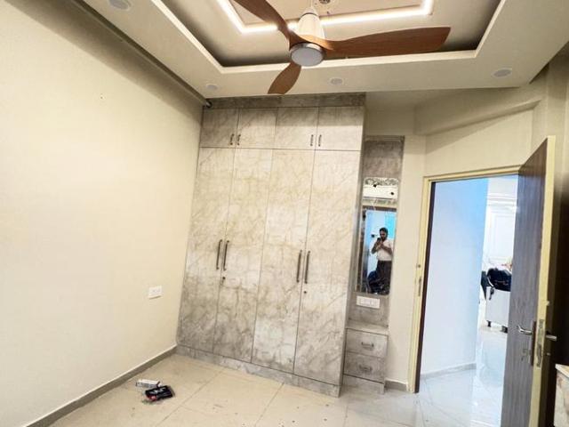 3 BHK Apartment in Sector 70 for rent Gurgaon. The reference number is 20784220
