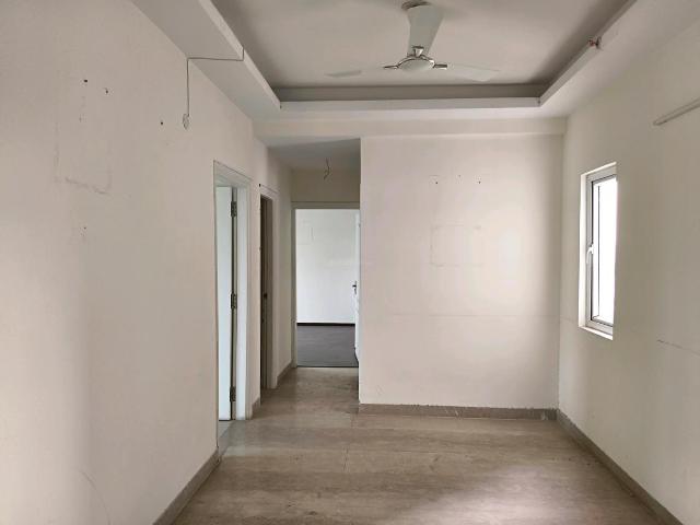 3 BHK Apartment in Sector 70 for rent Gurgaon. The reference number is 21059733