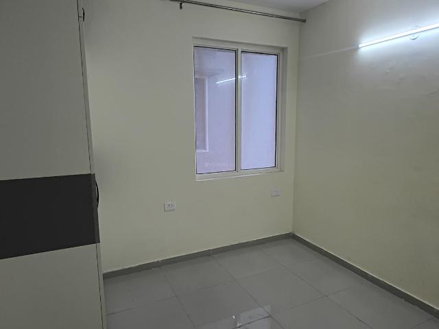 3 BHK Apartment in Sector 70 for resale Gurgaon. The reference number is 20687360