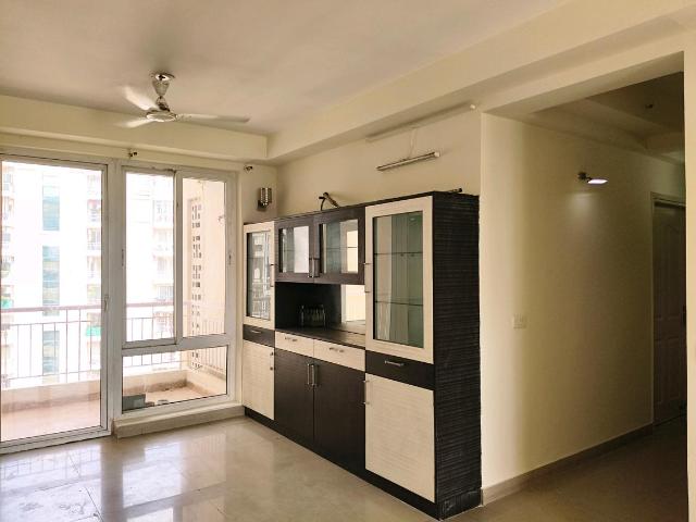 3 BHK Apartment in Sector 70 for resale Gurgaon. The reference number is 20702077